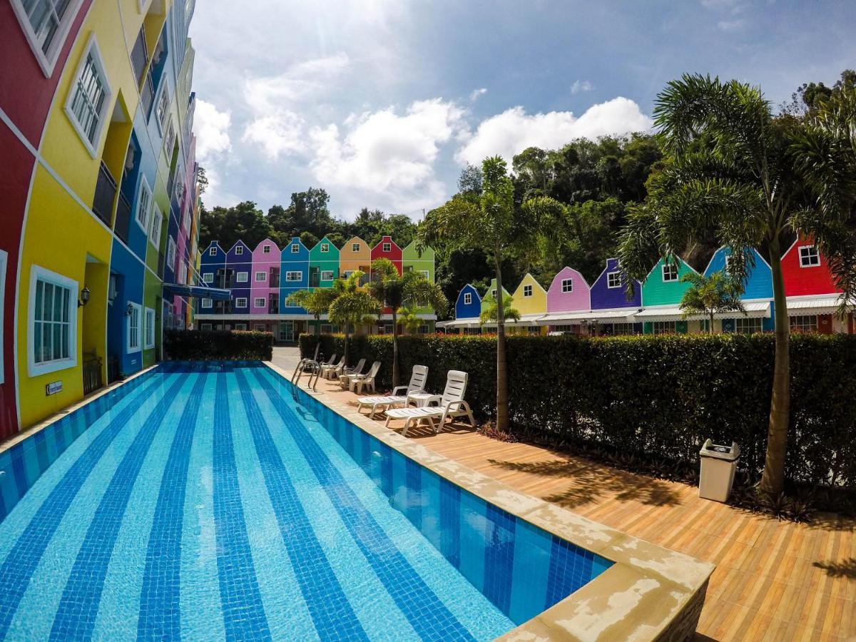 Holland Resort Phuket Esterno foto