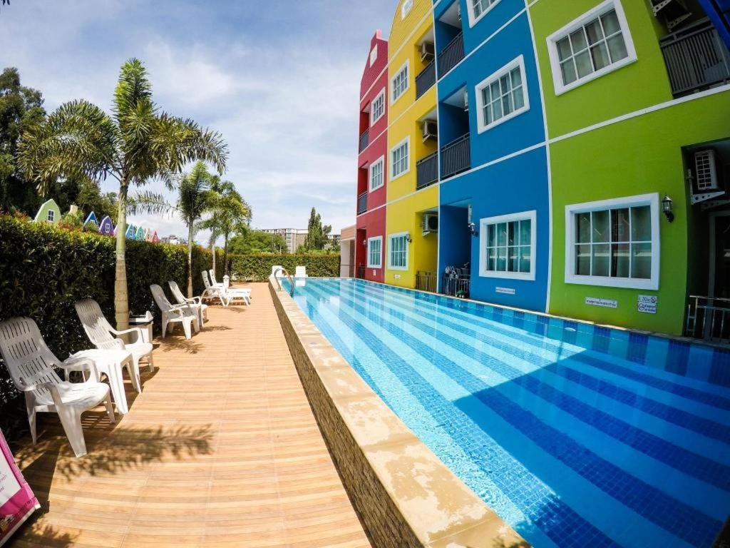 Holland Resort Phuket Esterno foto